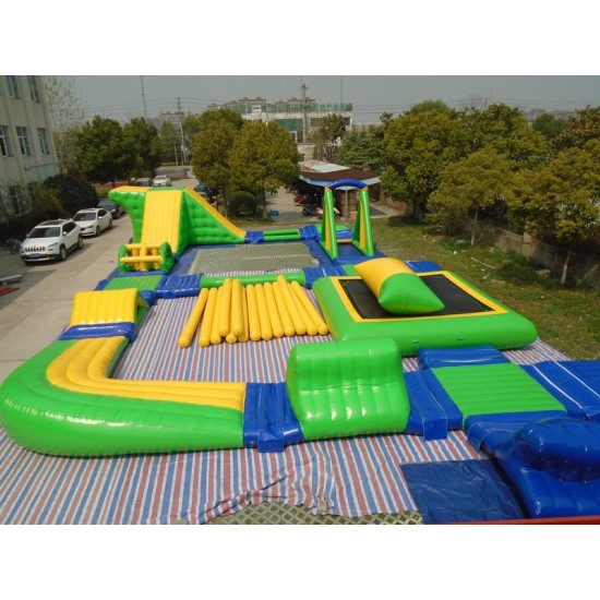 Inflatable Floating Water Park Inflatable Floating Water Park