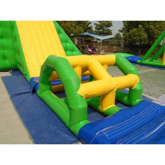 Inflatable Floating Water Park Inflatable Floating Water Park